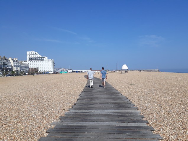 08060DCE-627B-4760-8EA1-95F8491F9732